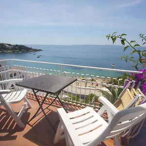 Santa Llucia Rosas