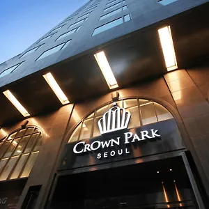 Crown Park Myeongdong מלון סיאול